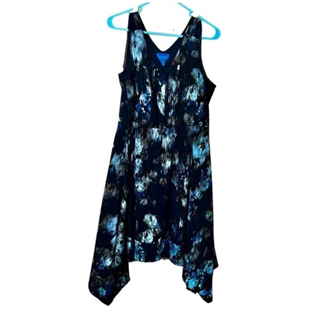 Simply Vera Ruffle Dress